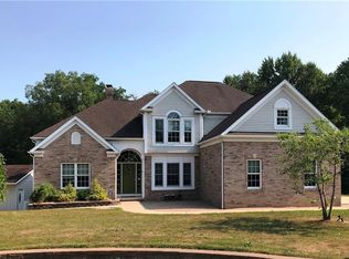 3057 Weiler St, Akron, OH 44312