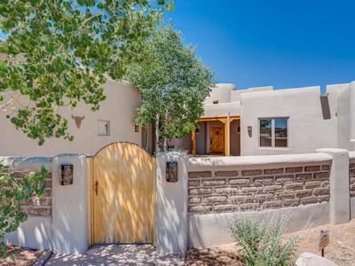 5 Cielo Tranquilo Ct NE, Santa Fe, NM, 87508