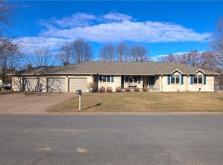 3152 Hope Ave, Eau Claire, WI 54703