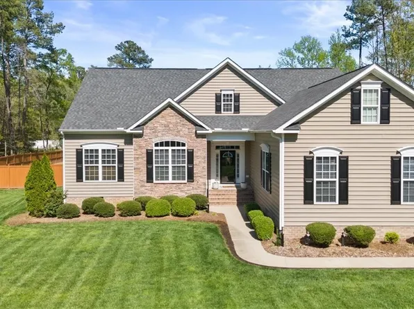 515 Wales Way, Ashland, VA 23005