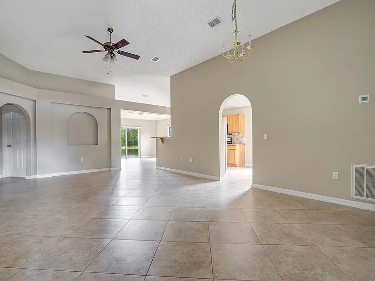 1845 Corner Meadow Cir — Photo 2