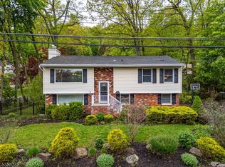 63 Cedar Lk W, Denville, NJ 07834