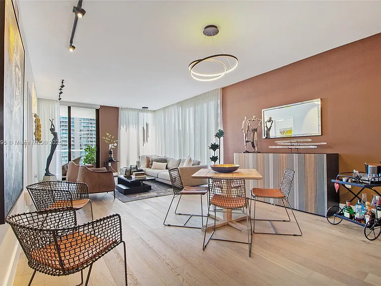 1010 Brickell Ave #3105 — Photo 10