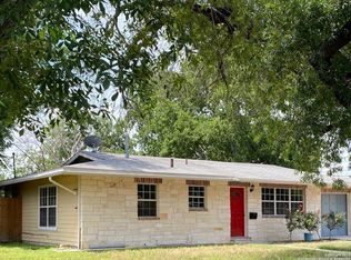 306 Cresham Dr, San Antonio, TX 78218