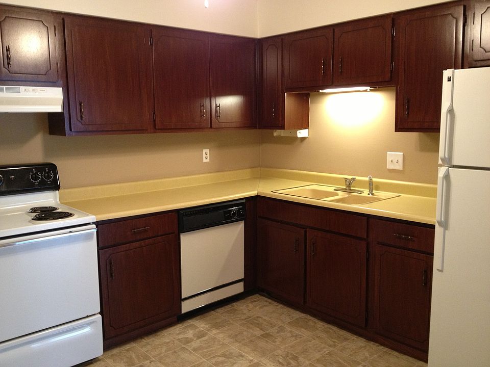 2nd image of 4469 Trevor Cir APT 6