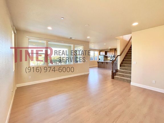 3rd image of 1400 Folsom Meadows Cir
