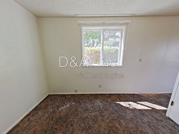 5th image of 437 SW 9th St
