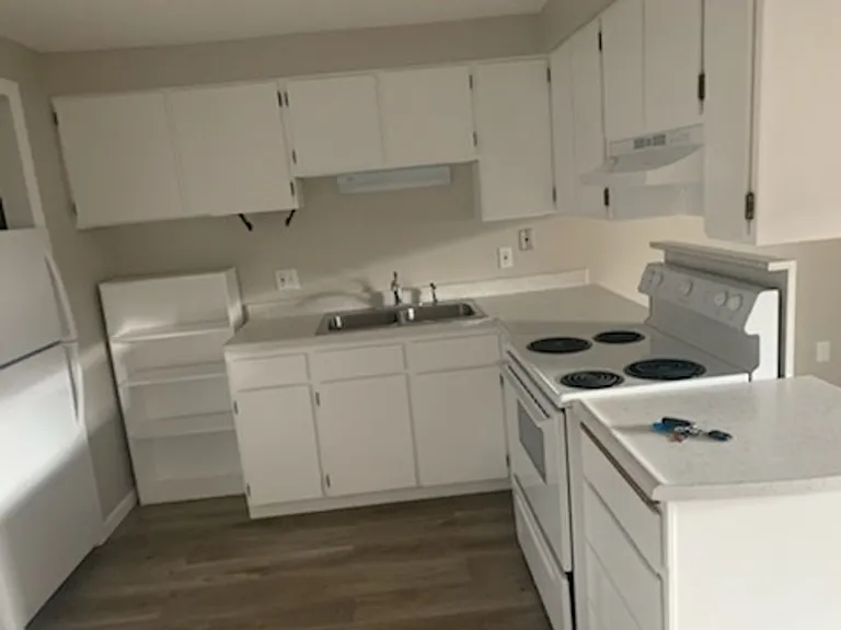 301 Kiwanis Park Ln — Photo 20