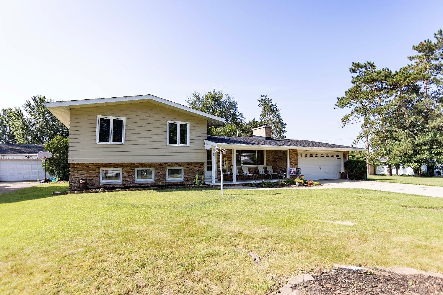 122 W Ben St, New Carlisle, IN 46552 MLS 534572 Zillow