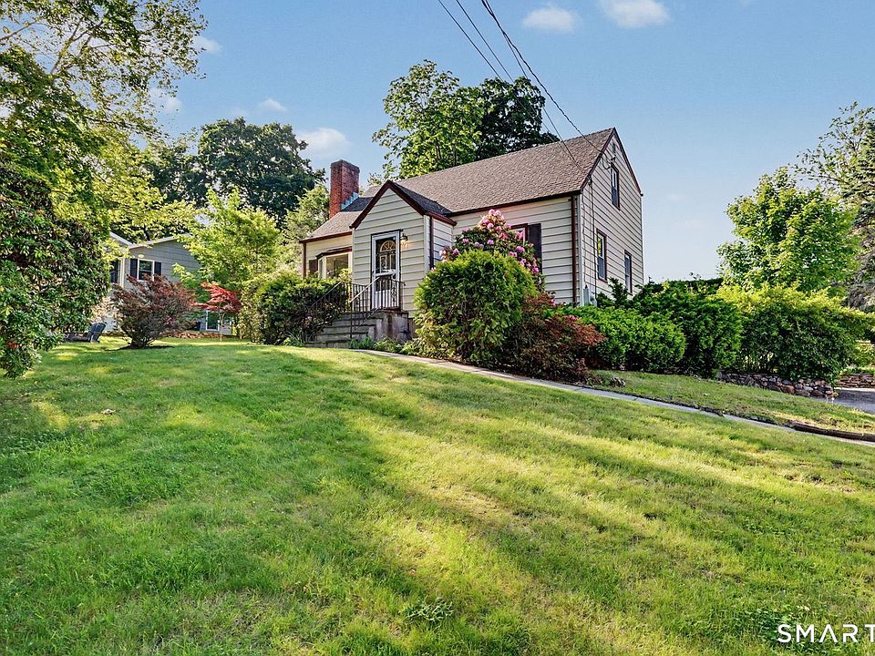 1st image of 27 Lund Avenue