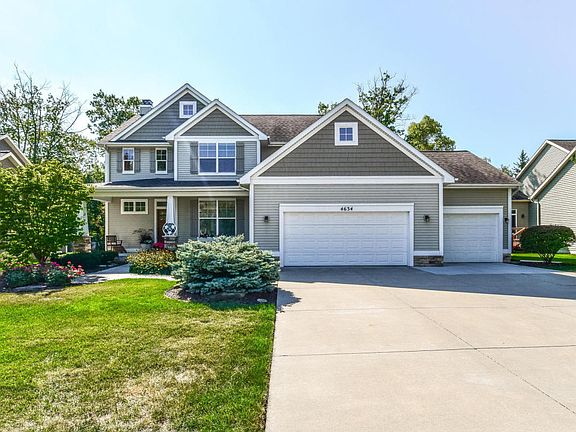 2nd image of 4634 Catalpa Dr SE