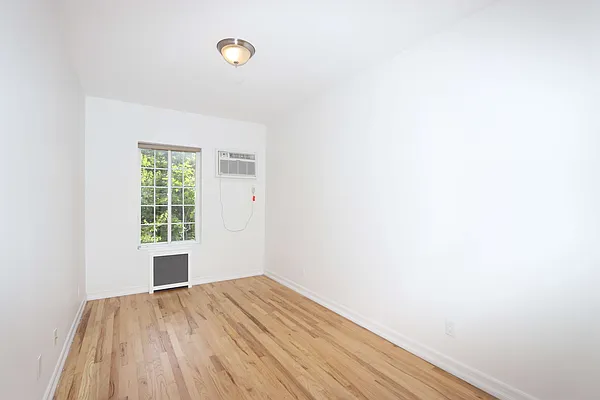 Rented by Nooklyn NYC LLC | media 16