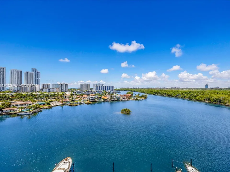 400 Sunny Isles Blvd #1106