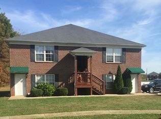 108 Kenilworth Ct APT D, Radcliff, KY 40160
