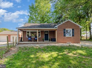 2745 Ironstone Hill Rd, York, PA 17403