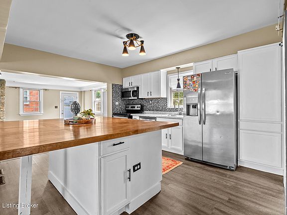 5th image of 3500 Tyrone Dr