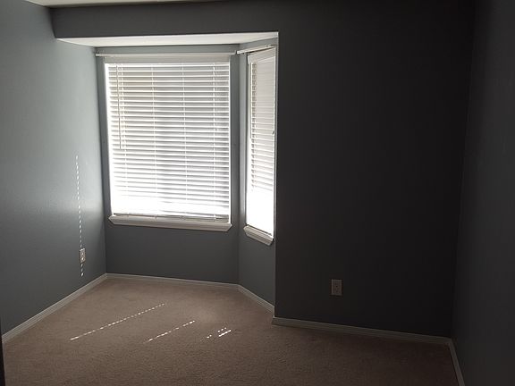 5th image of 835 Forestglen Dr #6F