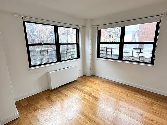 4th image of 160 E 88th St APT 7B