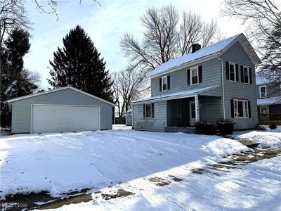 131 8th St SW, New Philadelphia, OH, 44663