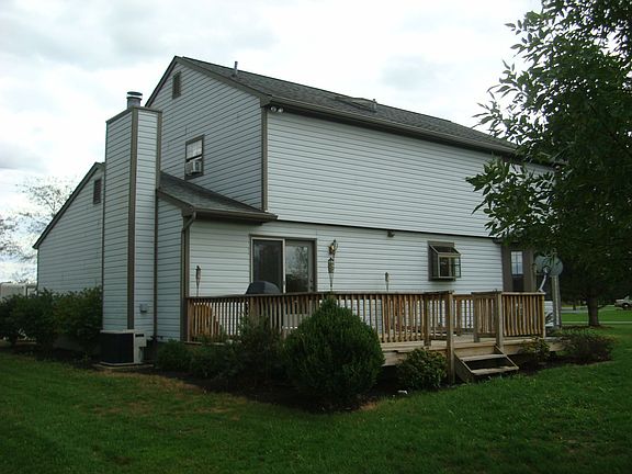 3rd image of 11910 Scioto Darby Rd
