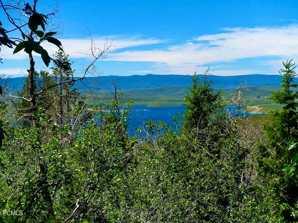 8311 S Bristlecone Dr, Heber City, UT 84032