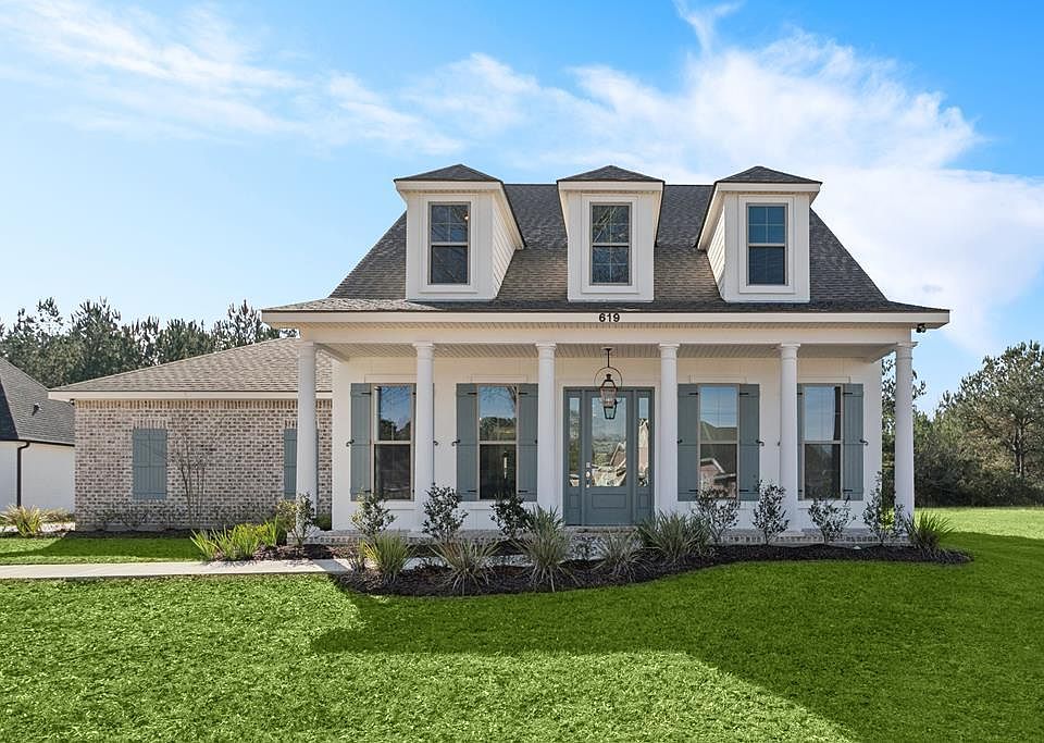 1st image of 619 Deason Dr