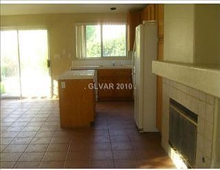 4th image of 1612 Golden Glen Ct