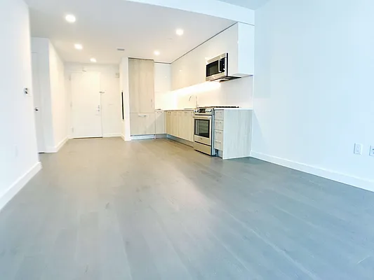 Rented by Century Homes Realty Group LLC | media 4