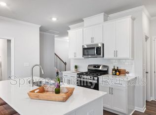 1015 Red Wing Dr, Durham, NC 27703