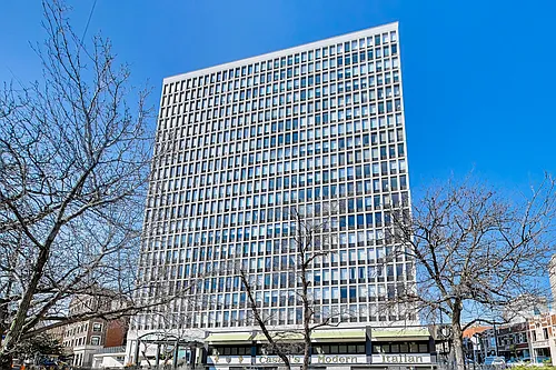 444 W Fullerton Pkwy #1010 Photo 1