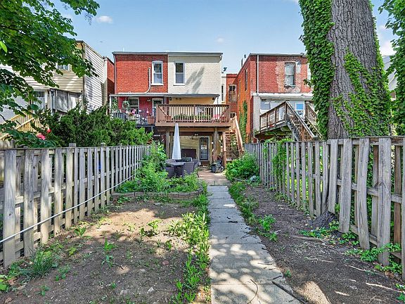 5th image of 928 Ingraham St NW
