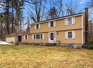 6 Old Village Rd, Acton, MA 01720