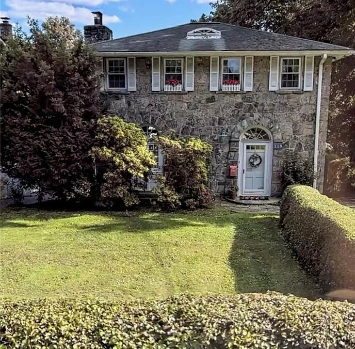 1st image of 115 Homewood Avenue
