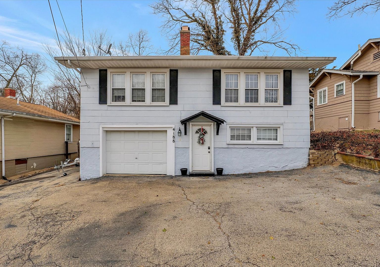 4188 S Lakeshore Dr, Decatur, IL 62521 Zillow