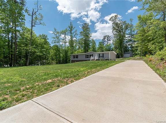 3rd image of 108 Crois Ct