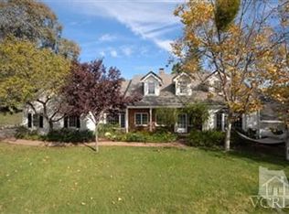 10680 Encino Dr, Oak View, CA 93022