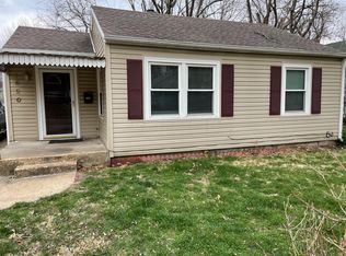 1520 SW Collins Ave, Topeka, KS 66604