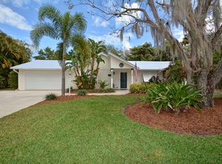 6853 SW Cinnamon Ct, Stuart, FL 34997