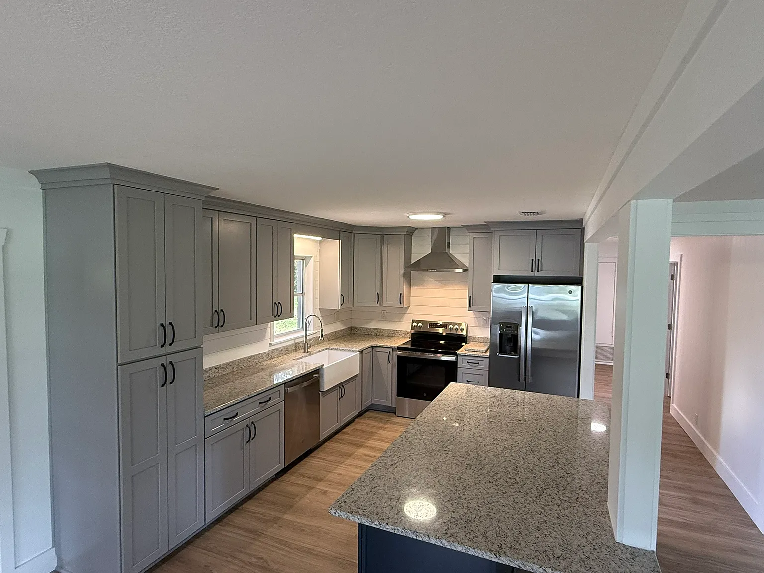 3 bed, 1660 sqft, $1,950 — Photo 3