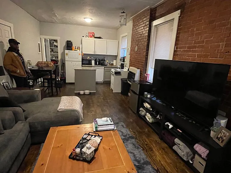 225 South Millvale Avenue — Photo 20