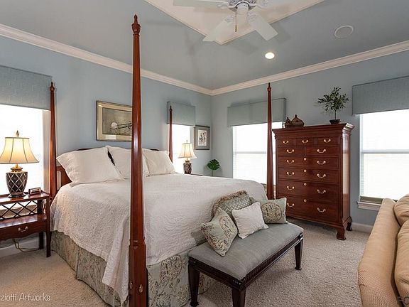 3rd image of 5 Hammock Beach Ct