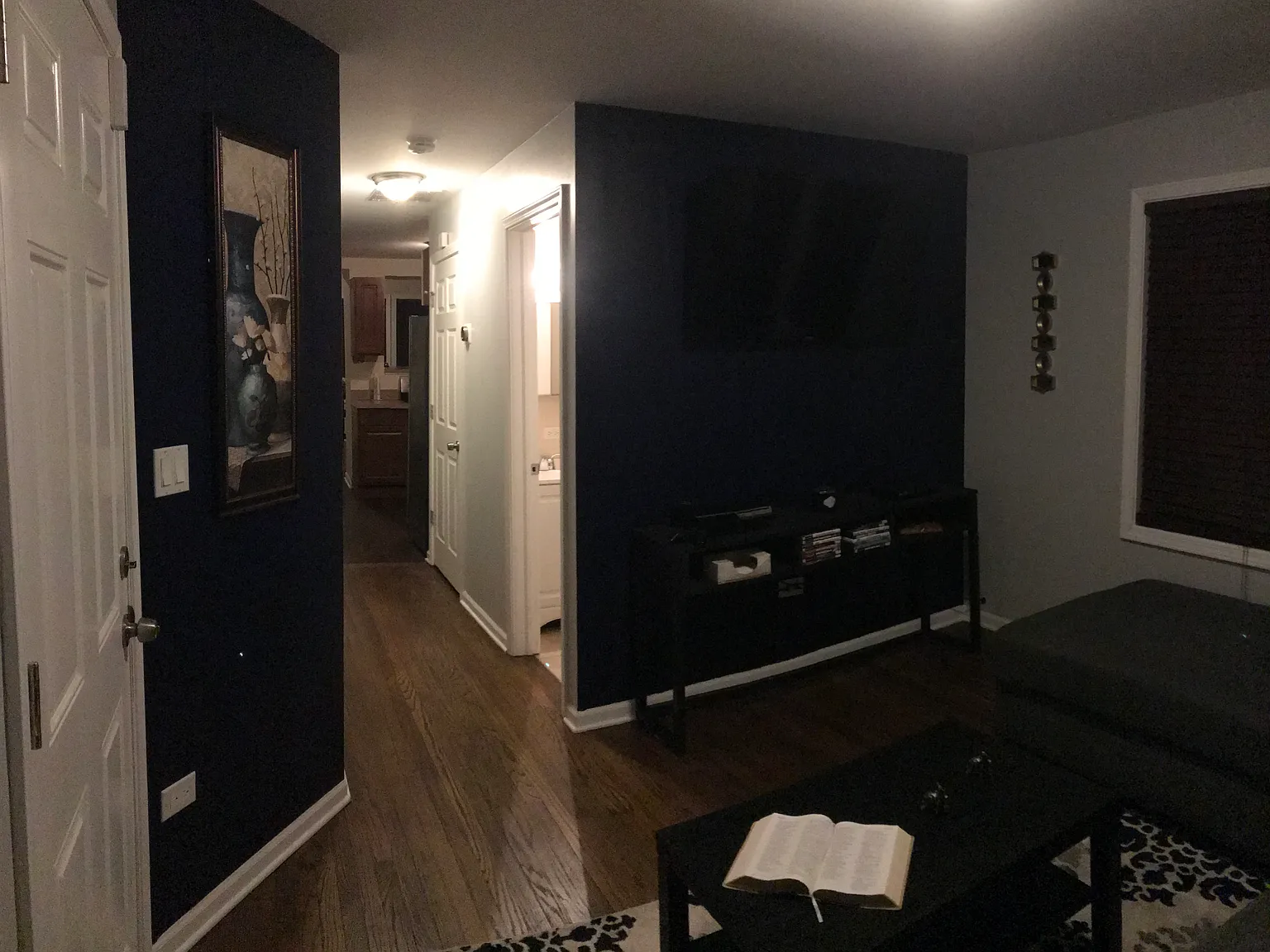 2 bed, 8800 sqft, $1,700 — Photo 3