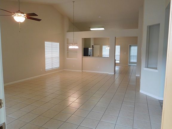 2nd image of 2008 N View Dr