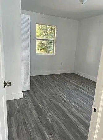 1 bed, 400 sqft, $1,200 — Photo 2