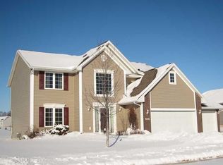 6417 Windy Meadow Ln NE, Cedar Rapids, IA 52411