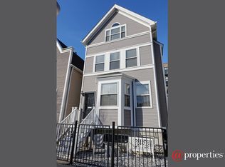 1636 W Wabansia Ave, Chicago, IL 60622
