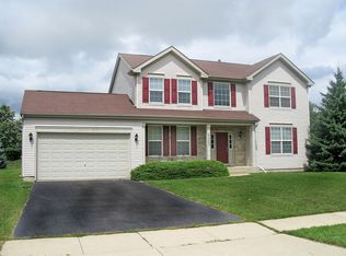 6320 Midleton Ln, McHenry, IL 60050