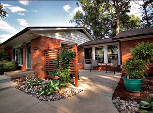 9450 Bennett Lake Rd, Fenton, MI 48430