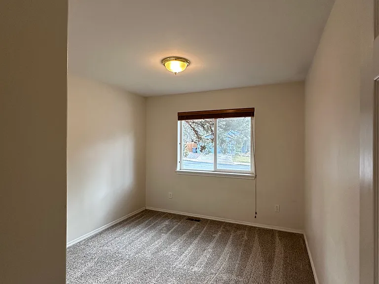 266 SW Summer Lake Dr — Photo 19