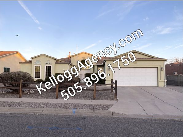 6925 Glen Hills Dr NE